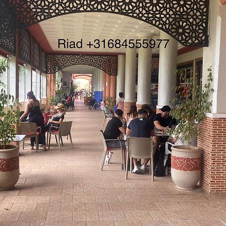 Riad Nezha Avec Jacuzzi Et 3 Piscines Au Coeur De マラケシュ エクステリア 写真