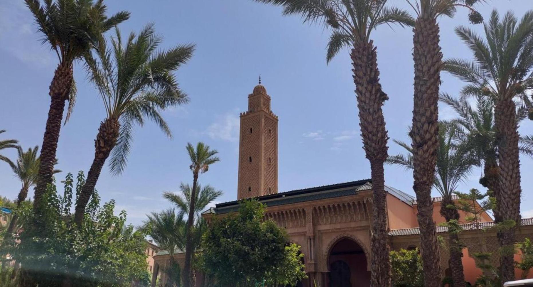 Riad Nezha Avec Jacuzzi Et 3 Piscines Au Coeur De マラケシュ エクステリア 写真