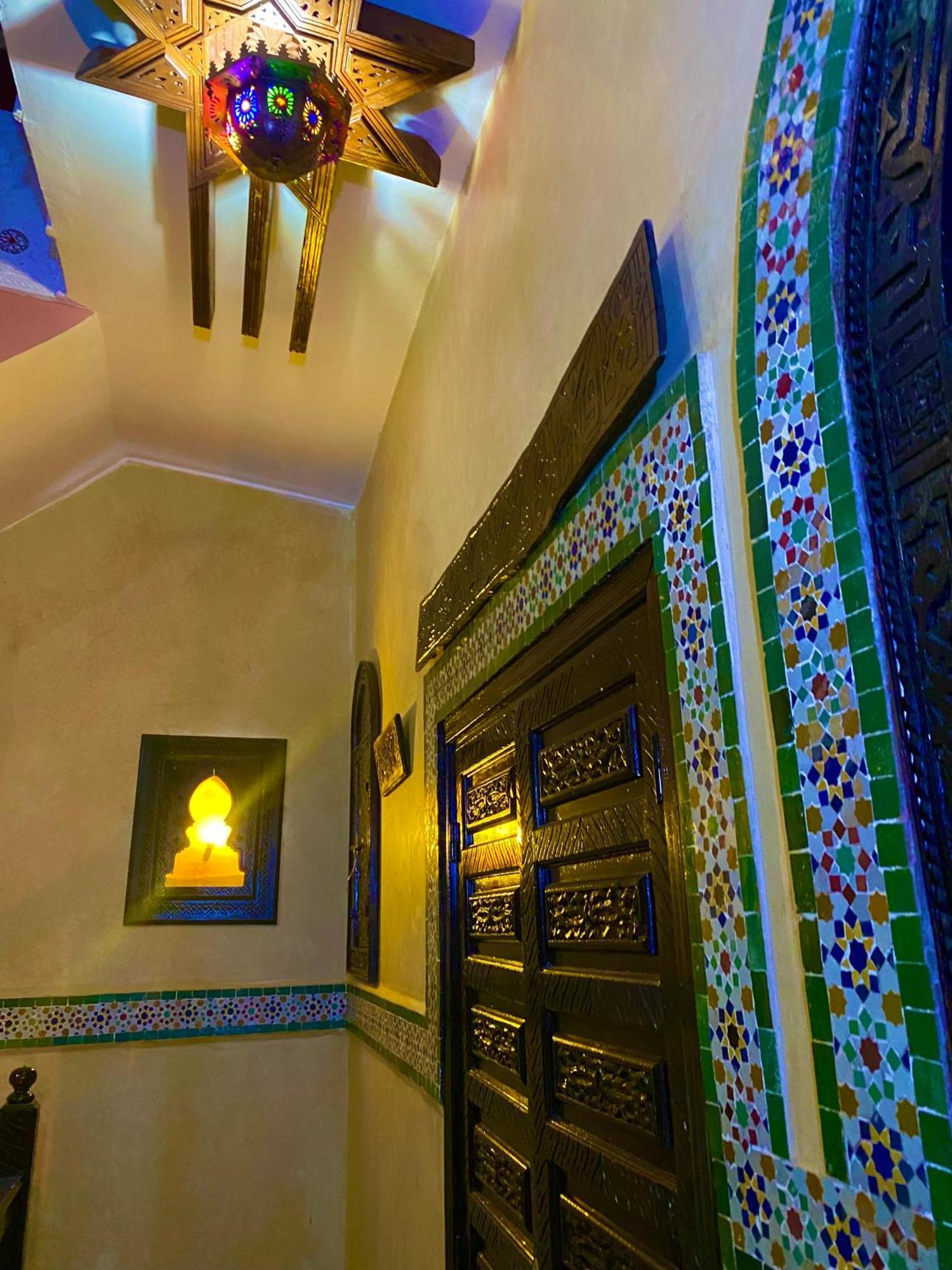 Riad Nezha Avec Jacuzzi Et 3 Piscines Au Coeur De マラケシュ エクステリア 写真