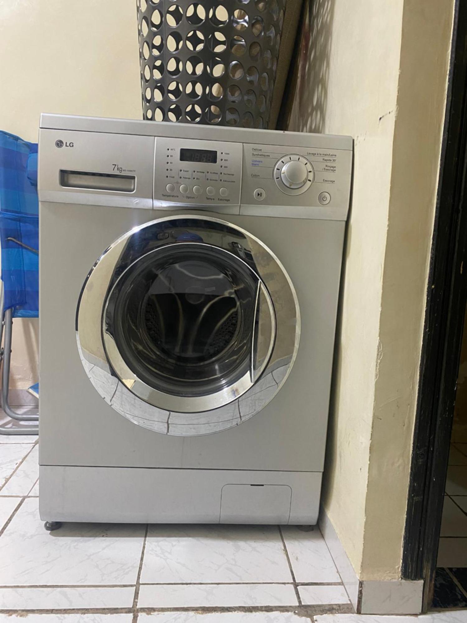 Riad Nezha Avec Jacuzzi Et 3 Piscines Au Coeur De マラケシュ エクステリア 写真