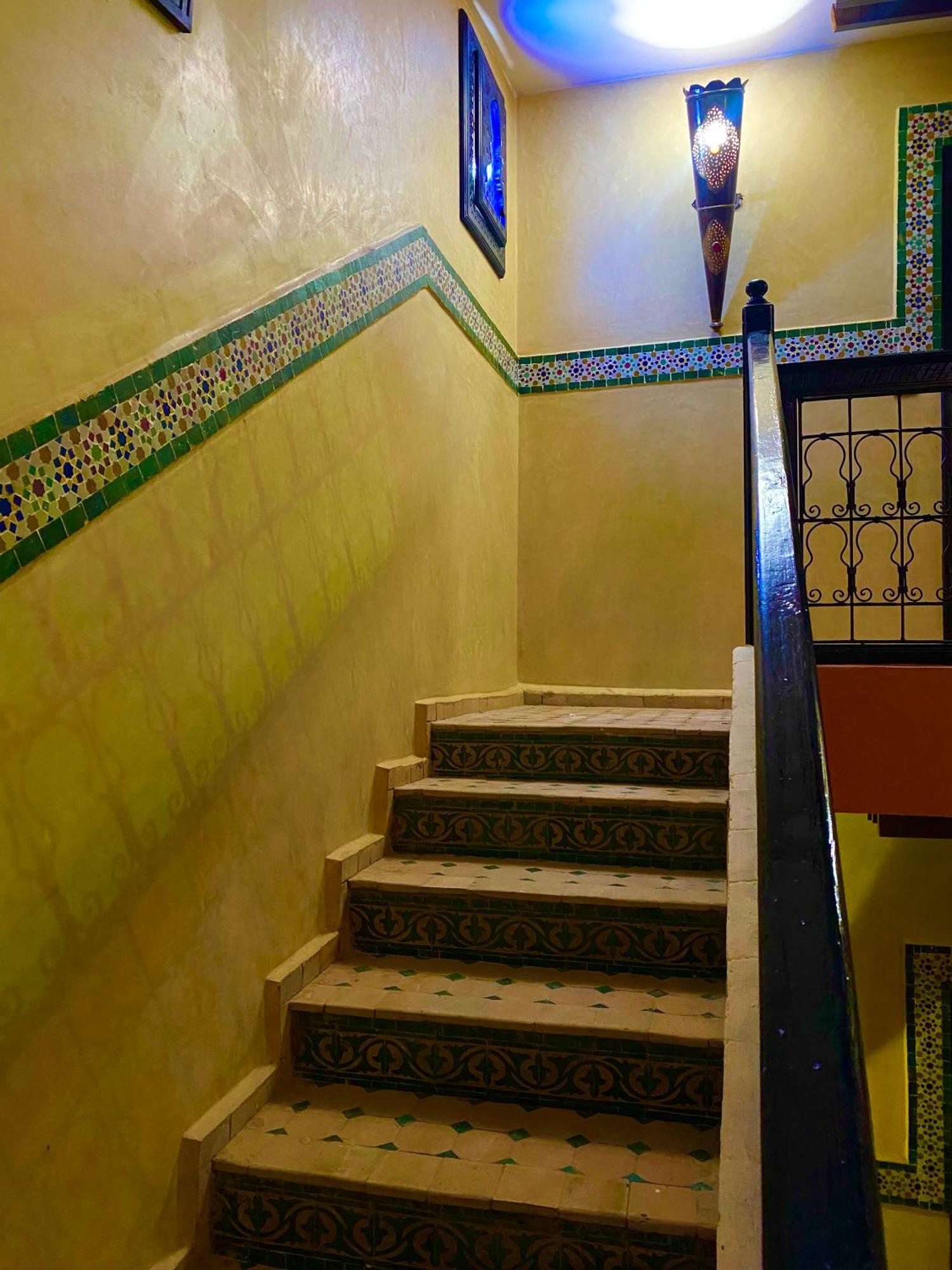 Riad Nezha Avec Jacuzzi Et 3 Piscines Au Coeur De マラケシュ エクステリア 写真